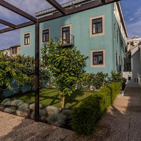 Lovelystay - Downtown Studio With Pool, Ac And Balcony Porto Exterior photo